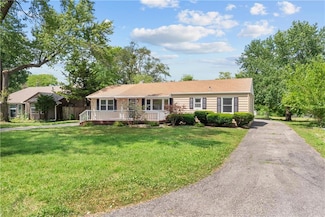 10208 E 68th Terrace, Raytown, MO 64133