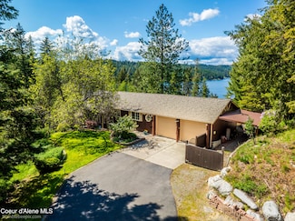 7485 E Revilo Point Rd, Hayden, ID 83835
