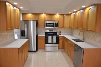 12600 SW 5th Ct Unit 415L, Pembroke Pines, FL 33027