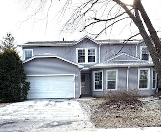 1636 Estate Cir, Naperville, IL 60565