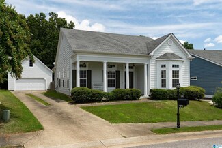 6363 N Clubview Cir, Bessemer, AL 35022