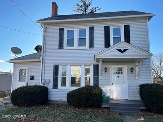 60 Pine St, Bloomsburg, PA 17815