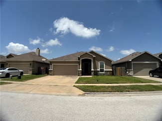 7614 Granite Dr, Corpus Christi, TX 78414