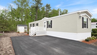 29 Lowell Rd Unit 17, Salem, NH 03079