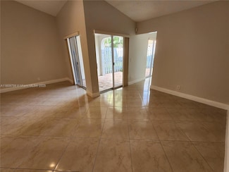 1562 Springside Dr Unit 1562, Weston, FL 33326