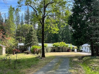 3610 Pleasant Creek Rd, Rogue River, OR 97537