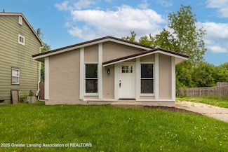 4318 Chadburne Dr, Lansing, MI 48911