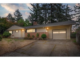 11004 E Burnside St, Portland, OR 97216