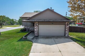 105 N Queen St, Maize, KS 67101