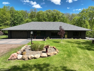 3004 370th Ave, Sandstone, MN 55072