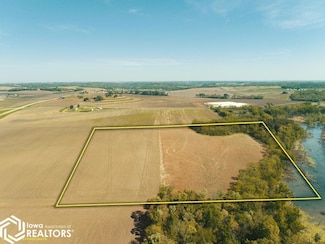 1450 U S Highway 67, Clinton, IA 52732