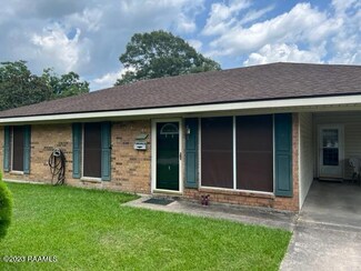 704 Vicnaire St, New Iberia, LA 70563