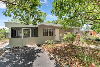 5030 Old Spanish Trail, Lantana, FL 33462