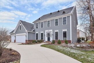 26W107 Houghton Ln, Winfield, IL 60190