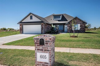 605 Fox Way, Mustang, OK 73064