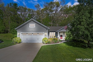 6890 Rex Dr NE, Rockford, MI 49341