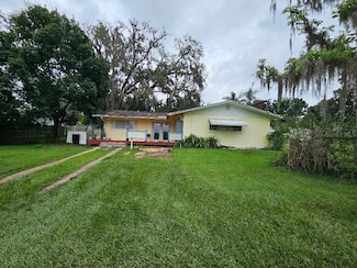 10844 Linda Vista Ln, Dade City, FL 33525