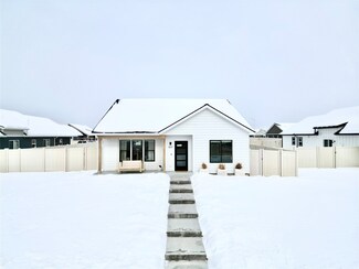 869 S Camas Ln, Kalispell, MT 59901