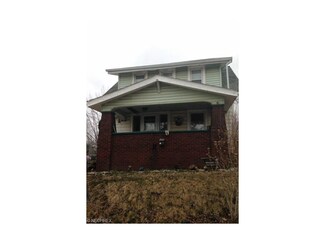 2415 Indiana Way NE, Canton, OH 44705