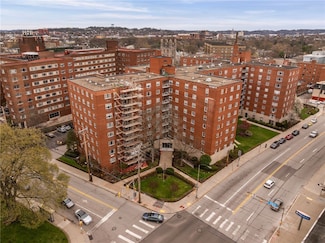 4601 Fifth Ave Unit 127, Pittsburgh, PA 15213