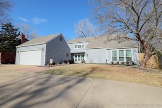 6217 E 76th St, Tulsa, OK 74136