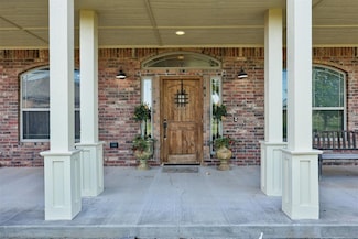 10608 Oaksplinter Ln, Oklahoma City, OK 73173
