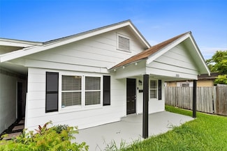 2853 Lawnview St, Corpus Christi, TX 78404