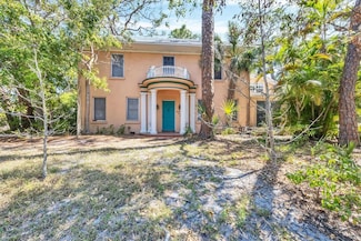2315 Mcclellan Pkwy, Sarasota, FL 34239