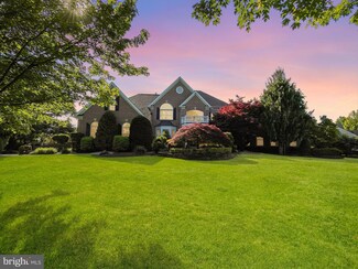 33 Millennium Dr, Columbus, NJ 08022