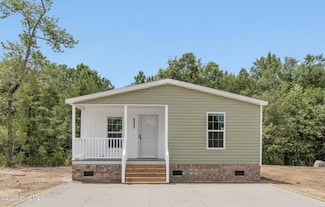 6801 Lewis Dr SE, Winnabow, NC 28479