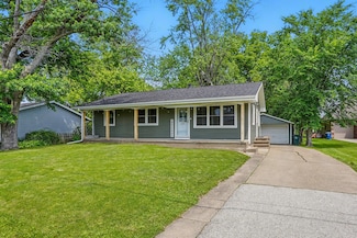 1711 Foster St, Muscatine, IA 52761