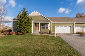 7 Tanager Ln, Cape Elizabeth, ME 04107