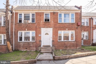 1620 17th Place SE, Washington, DC 20020