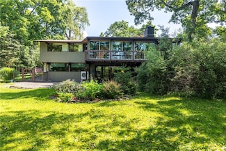 5 Sun Downs Rd, Ithaca, NY 14850