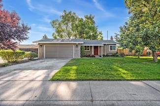 7493 Red Willow St, Sacramento, CA 95822