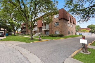 707 W Central Rd Unit 2C6, Mount Prospect, IL 60056