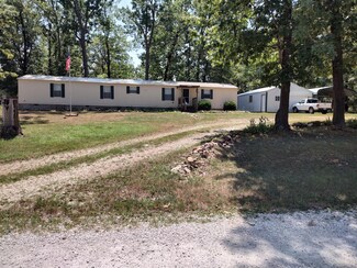 22136 Doe Run Trail, Wheatland, MO 65779