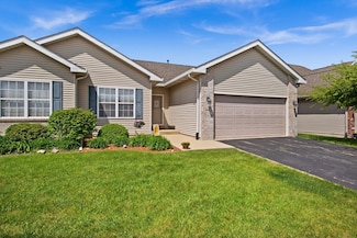 411 Anjali Ct, Sycamore, IL 60178