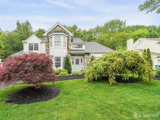 40 Nathan Dr, Old Bridge, NJ 08857