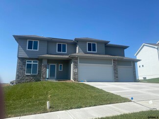 12614 Carpenter St, Omaha, NE 68138