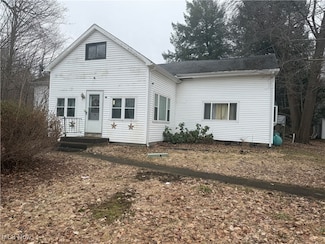 4838 E Maple Rd, Geneva, OH 44041