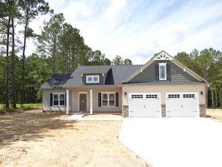 802 Shadetree Rd, Benson, NC 27504