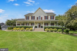 832 Eastland Dr, Charles Town, WV 25414