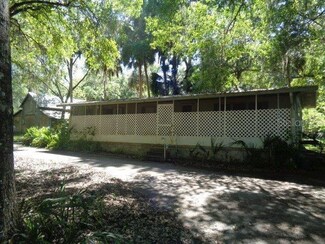 20840 4th St, McIntosh, FL 32664