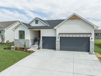 1246 W Ravendale Ln, Goddard, KS 67052