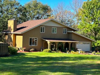 1156 Highway 35 N, Hudson, WI 54016