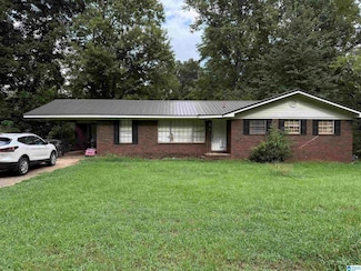 3056 Shady Ln, Bessemer, AL 35023