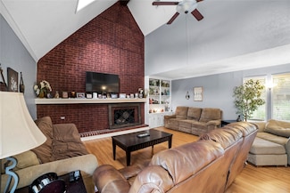 1006 Villa Court Dr, Seabrook, TX 77586