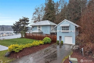 1 Pintail Rd, Port Ludlow, WA 98365