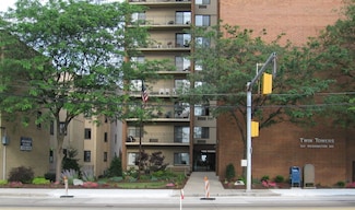 314 Washington Rd, South Hills, PA 15216